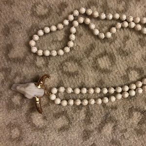 Necklace with longhorn pendant